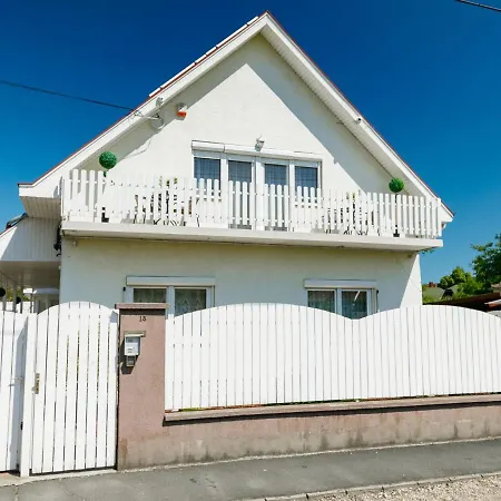 Gabor By Interhome Apartamento Siófok