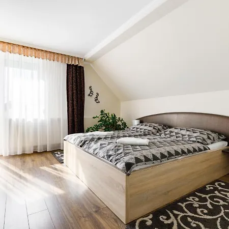 Apartamento Gabor By Interhome